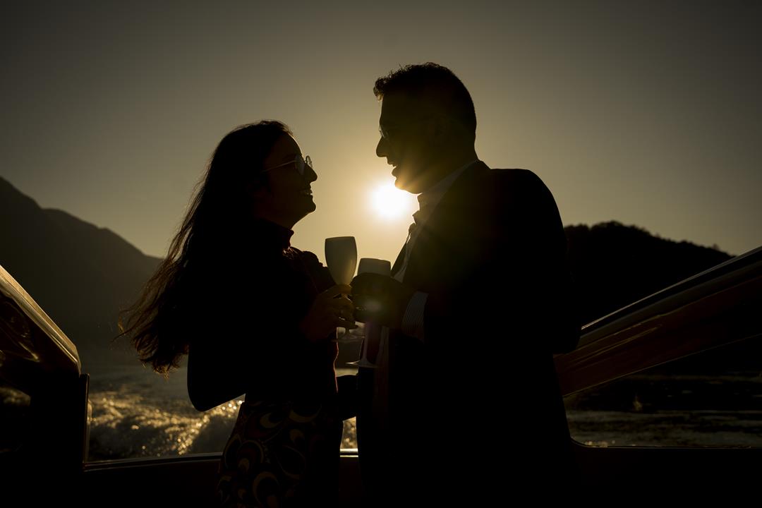Engagement photo shoot lake Como